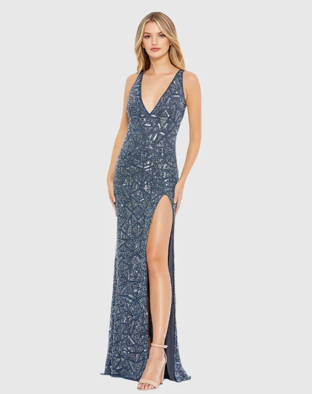 Rich Velvet Dress Embellished V Neck Sleeveless Gown