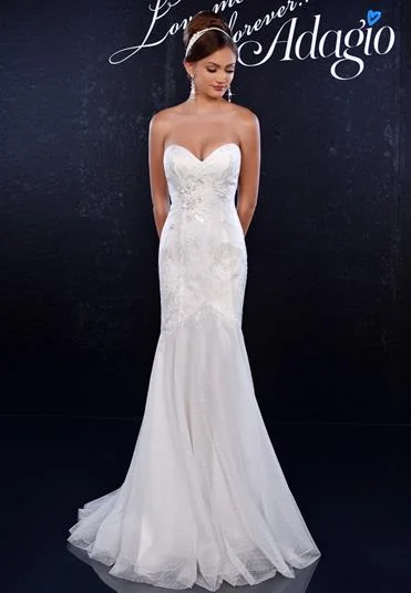Wedding Reception Gown Adagio Bridal 9146 size 8 Long Fitted Lace Bridal Gown Mermaid Wedding Dress Fitted Lace Bridal Gown Ivory Wedding Reception Gown Adagio Bridal 9146 size 8 Long Fitted Lace Bridal Gown Mermaid Wedding Dress Fitted Lace Bridal Gown Ivory