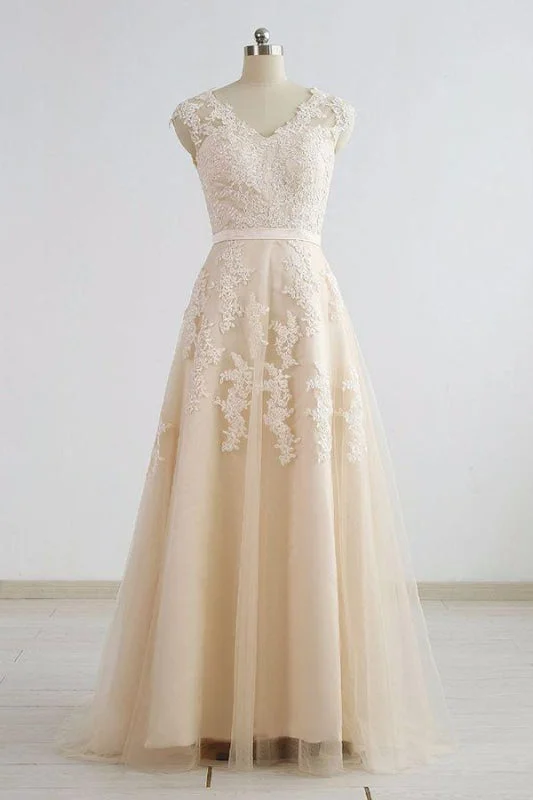 Luxe Embroidered Gown Chic V-neck Appliques A-line Tulle Wedding Dress