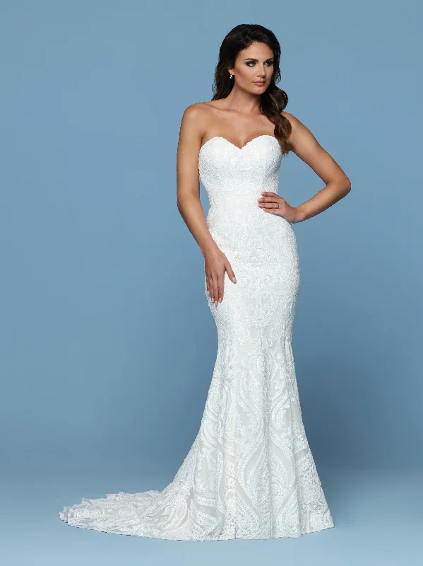 Hollywood-Inspired Gown Davinci Bridal 50543 Size 4 Sequin Lace Wedding Dress Train Strapless Fitted Flare Gown Hollywood-Inspired Gown Davinci Bridal 50543 Size 4 Sequin Lace Wedding Dress Train Strapless Fitted Flare Gown