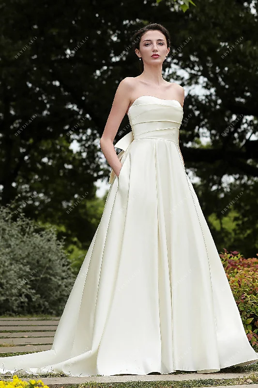 Whimsical Evening Gown Detachable Bowknot and Pockets Satin A-line Wedding Dress
