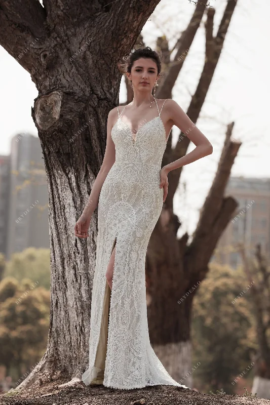 Delicate Lace Dress Lace Boho Halter Bridal Gown for Beach Wedding