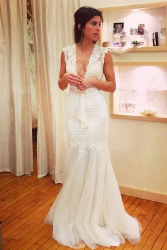 Winter Ball Gown Chic Applique Tulle V-neck Sleeveless Mermaid Wedding Dress