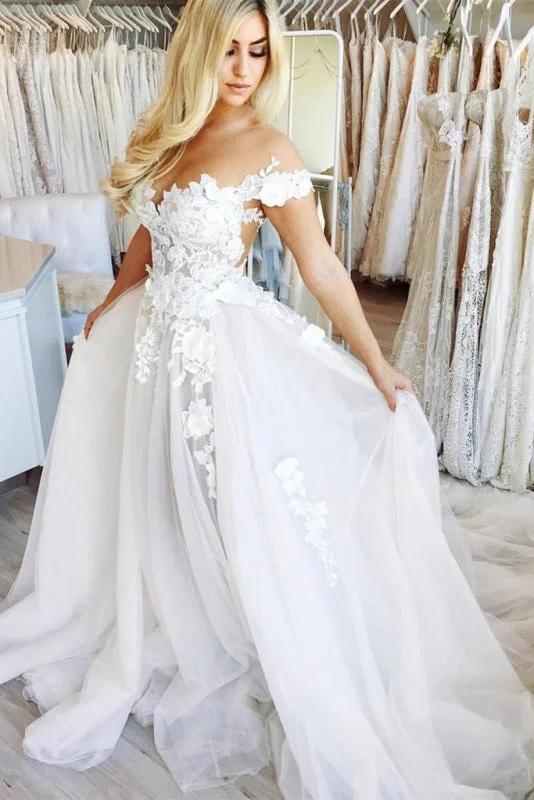 Lush Satin Gown New Chapel Train Appliques Tulle Wedding Dress