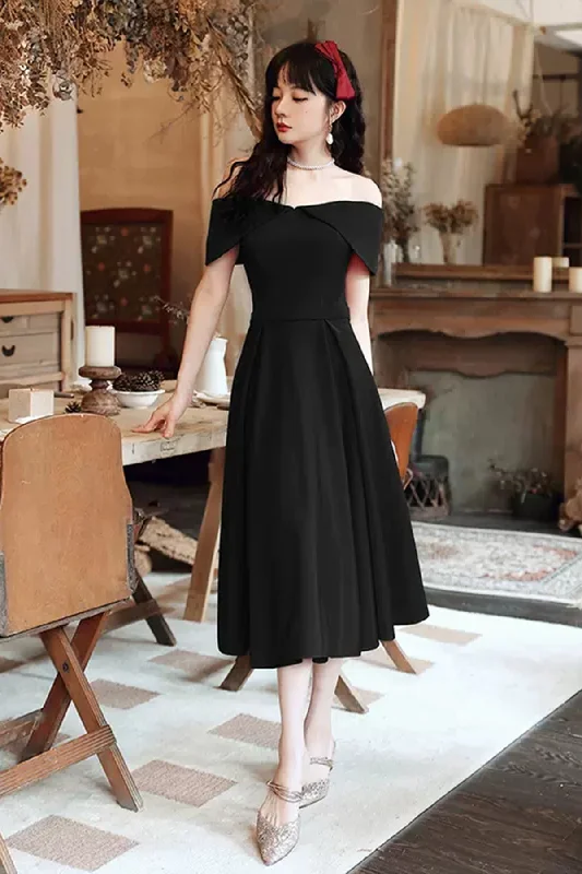 Modern Ball Gown Off Shoulder Short Black Prom Dresses, Off the Shoulder Black Homecoming Dresses, Black Formal Graduation Evening Dresses WT1006 Modern Ball Gown Off Shoulder Short Black Prom Dresses, Off the Shoulder Black Homecoming Dresses, Black Formal Graduation Evening Dresses WT1006