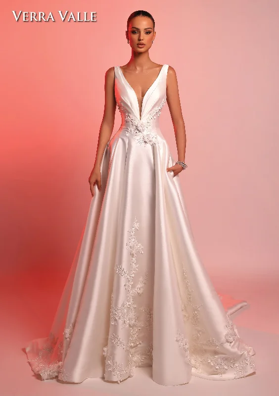 Delicate Lace Dress Clarisse 900382 Dress
