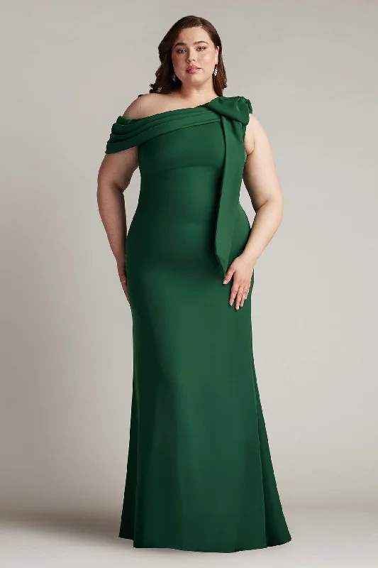 Subtle Shine Dress Tadashi Shoji ALG18371LQ Fitted Formal Plus Size Evening Dress