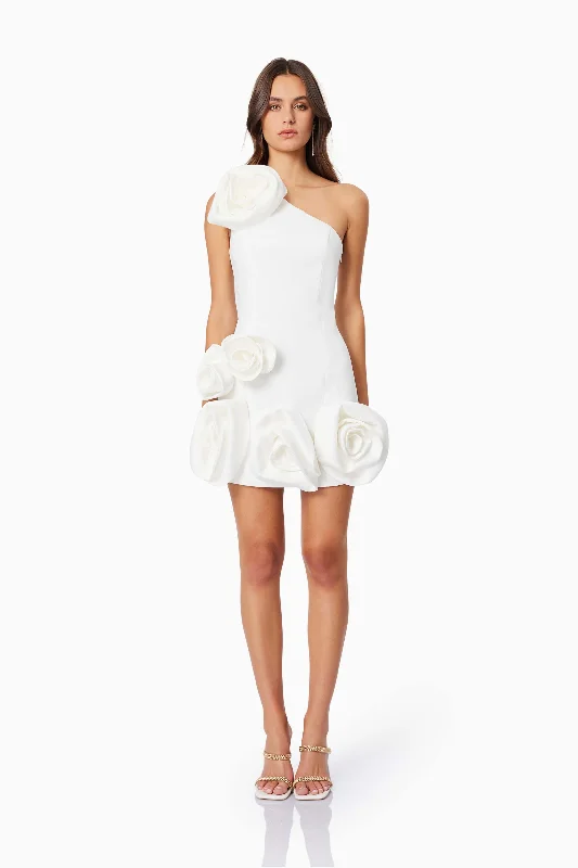Sophisticated Maxi Dress Destiny Floral Mini Dress in White