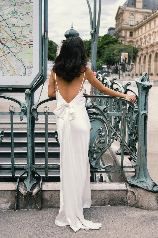 Bold Red Dress Kailey Low Back Maxi Dress With Detachable Bow Train - White