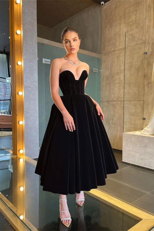 Showstopper Dress Little Black Tea-Length Prom Dress,EQ9650