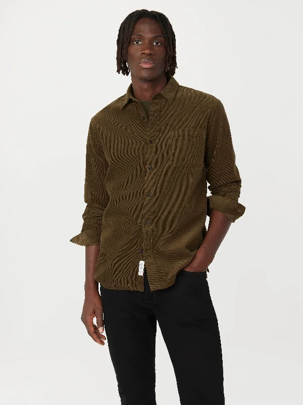 Dark Academia The Fine Corduroy Shirt in Tuscany Green