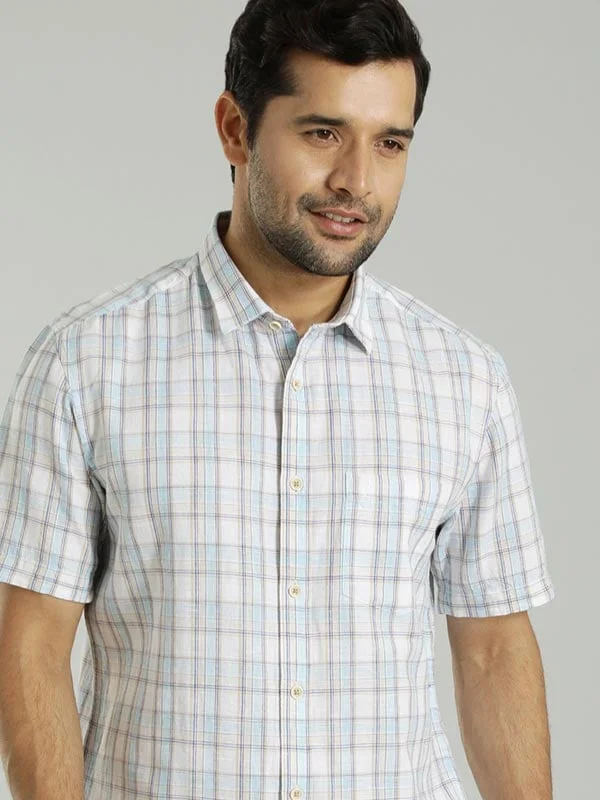Classic Chic Men Checked Half Sleeve Cotton Blend Shirt