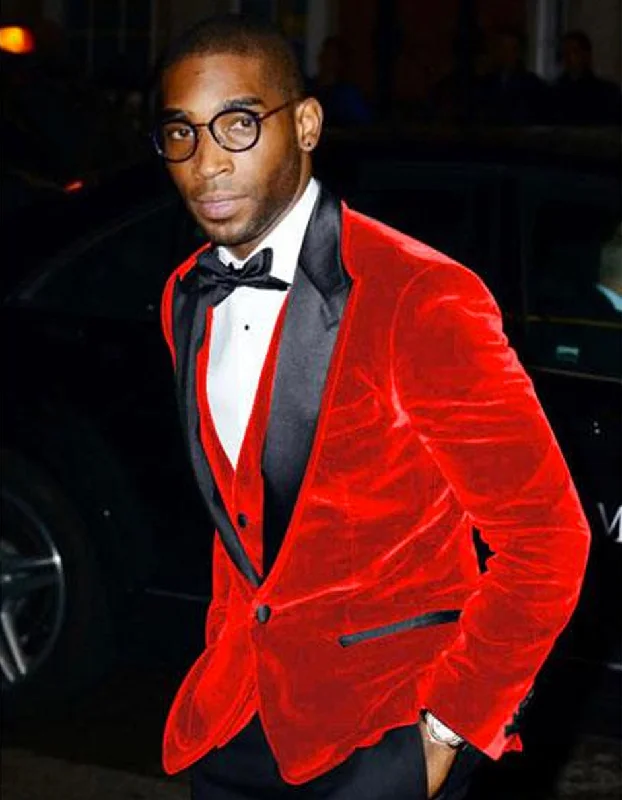 Timeless Fashion Mens Designer Velvet Tuxedo Jacket in Red
