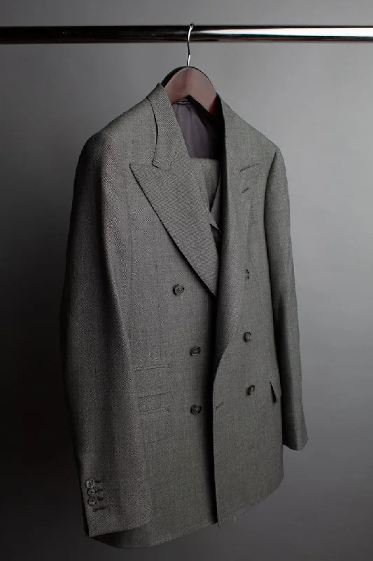 Contemporary Chic 4-Season Birdseye Suit